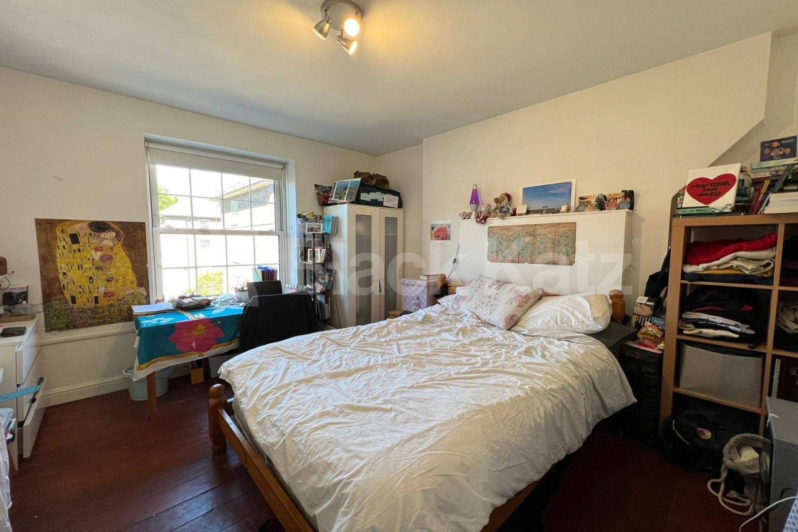 Prime SE1 location Bath Terrace, London Bridge